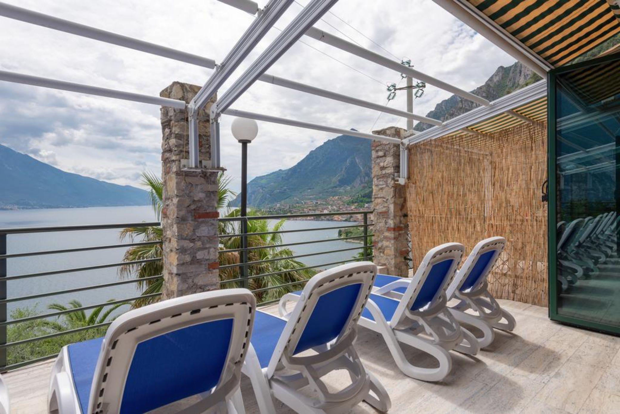 Centro Vacanze La Limonaia ลีโมเนซุลการ์ดา ภายนอก รูปภาพ