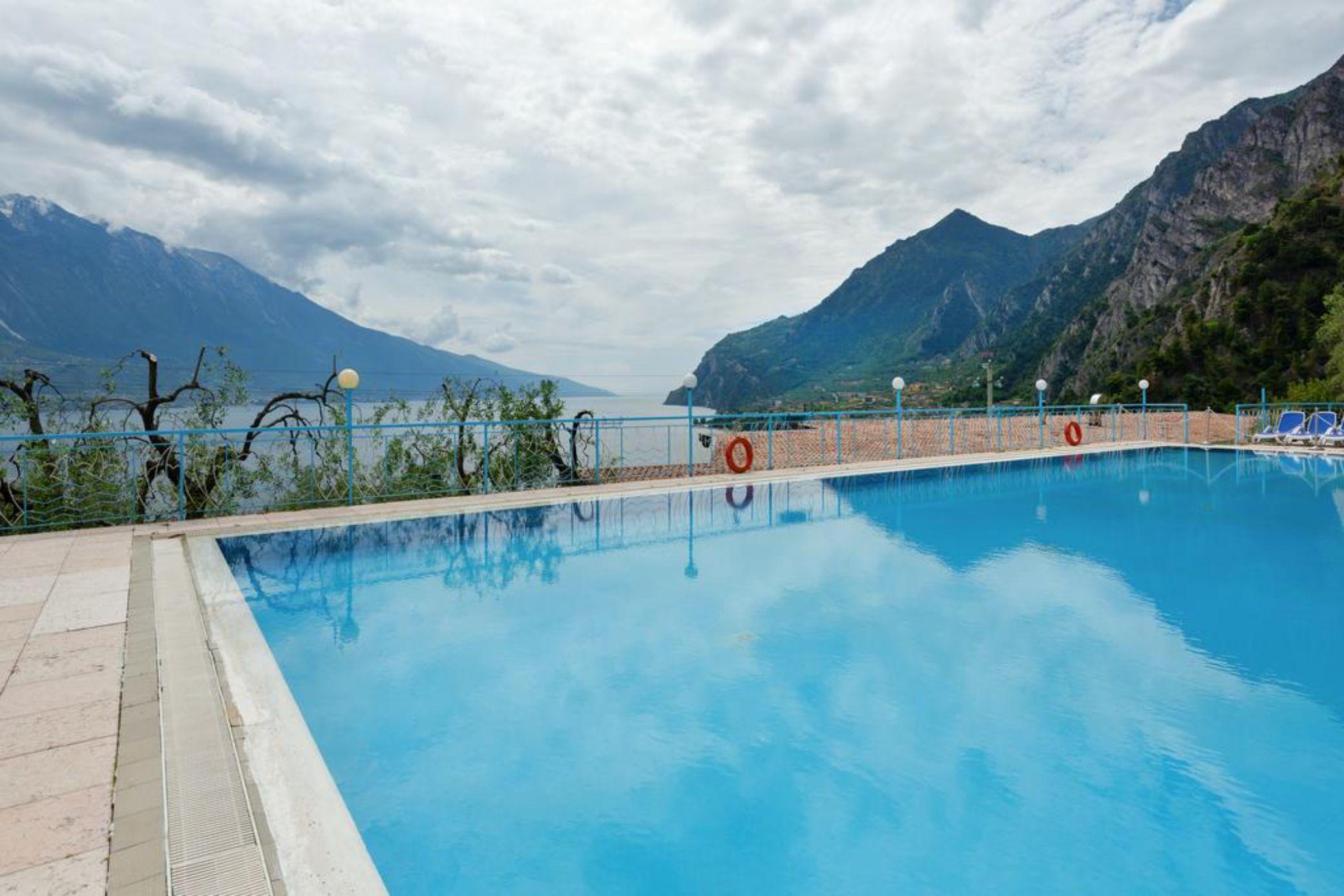 Centro Vacanze La Limonaia ลีโมเนซุลการ์ดา ภายนอก รูปภาพ