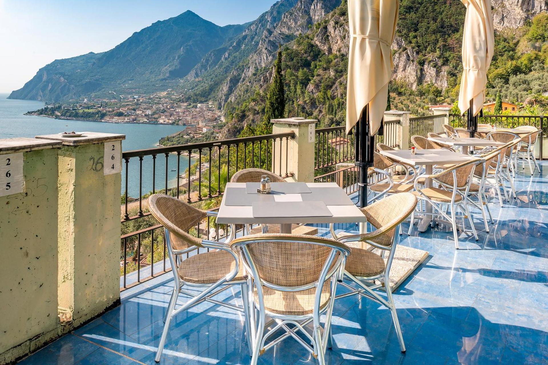 Centro Vacanze La Limonaia ลีโมเนซุลการ์ดา ภายนอก รูปภาพ